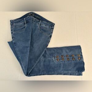 Ethyl Chic Denim Cropped Jeans with Button Detail Soft & Stretchy Size: 16